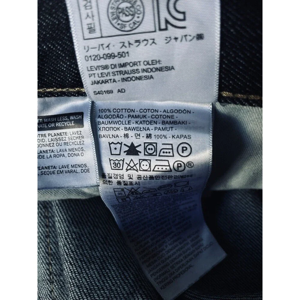 Levis levis 559